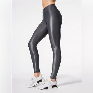 Carbon 38 Grey Takara Shine Legging Size Small